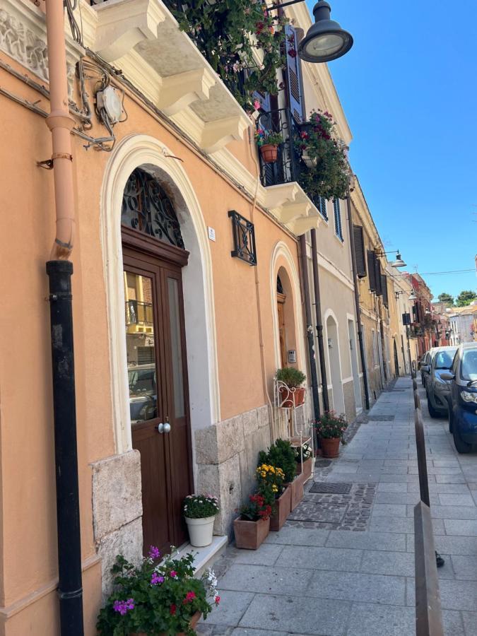 Trigu & Mangoni Bed & Breakfast Cagliari Exterior photo